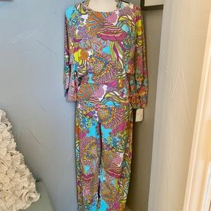 TRINA TURK Swim & Spa Collection. Pants NWT Large